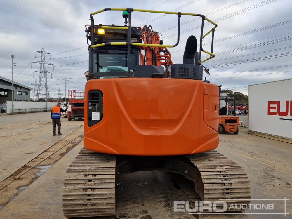 2018 Hitachi ZX135US-6 - Bager gusjeničar: slika 2018 Hitachi ZX135US-6 - Bager gusjeničar 2018 Hitachi ZX135US-6 - Bager gusjeničar: slika 2018 Hitachi ZX135US-6 - Bager gusjeničar