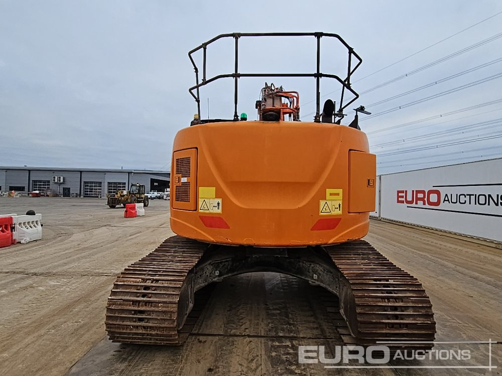 2018 Hitachi ZX225USLC-6 - Bager gusjeničar: slika 2018 Hitachi ZX225USLC-6 - Bager gusjeničar 2018 Hitachi ZX225USLC-6 - Bager gusjeničar: slika 2018 Hitachi ZX225USLC-6 - Bager gusjeničar