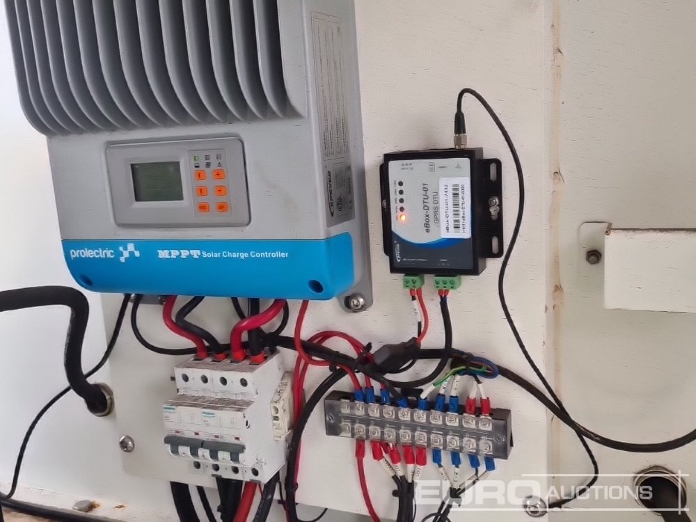 Rasvjetni stup 2018 Prolectric ProLight Solar Tower: slika Rasvjetni stup 2018 Prolectric ProLight Solar Tower