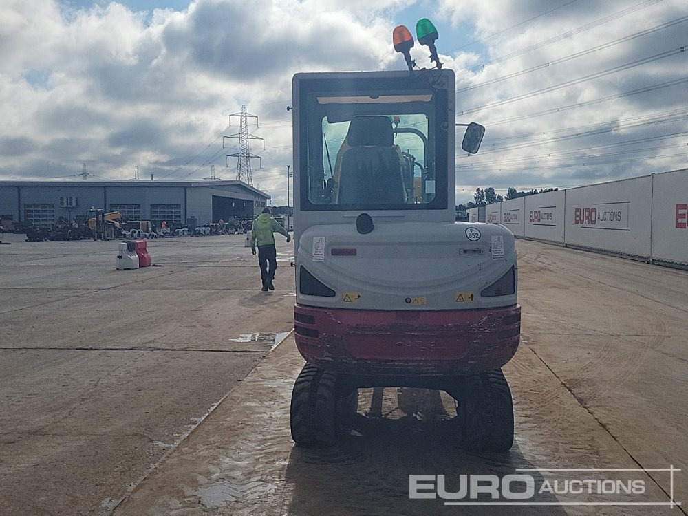 2018 Takeuchi TB230 - Mini bager: slika 2018 Takeuchi TB230 - Mini bager 2018 Takeuchi TB230 - Mini bager: slika 2018 Takeuchi TB230 - Mini bager