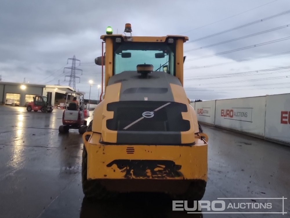 2018 Volvo SD135B - Valjak: slika 2018 Volvo SD135B - Valjak 2018 Volvo SD135B - Valjak: slika 2018 Volvo SD135B - Valjak