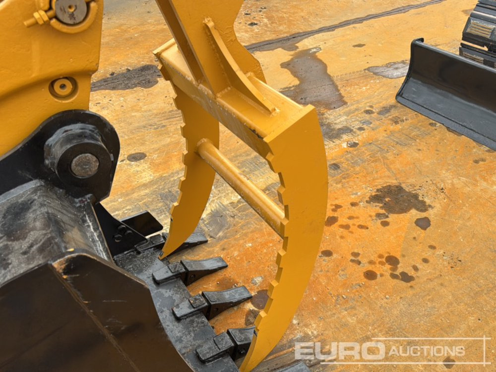 Mini bager 2019 CAT 305.5E2: slika Mini bager 2019 CAT 305.5E2