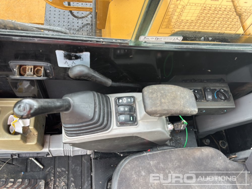 Mini bager 2019 CAT 305.5E2: slika Mini bager 2019 CAT 305.5E2