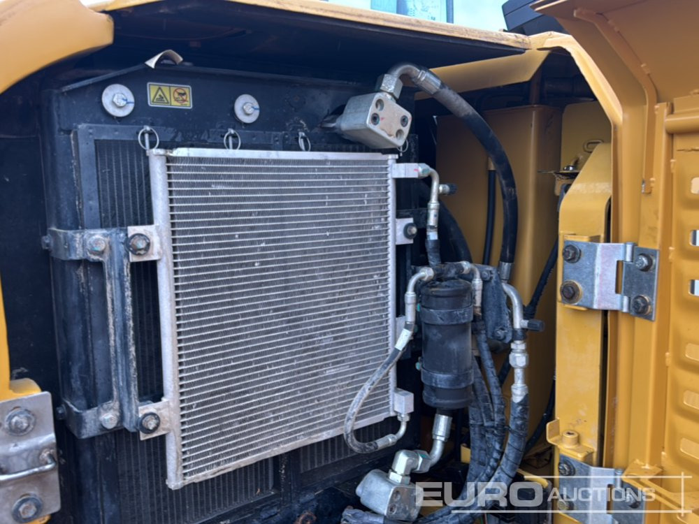 Mini bager 2019 CAT 305.5E2: slika Mini bager 2019 CAT 305.5E2