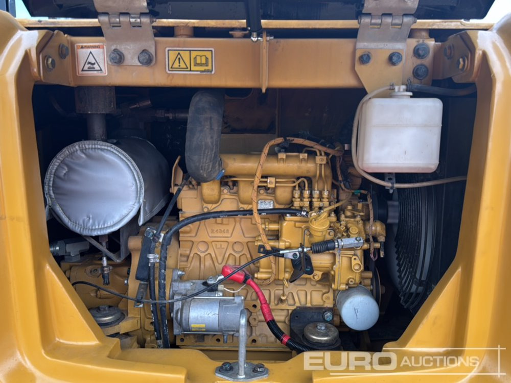 Mini bager 2019 CAT 305.5E2: slika Mini bager 2019 CAT 305.5E2