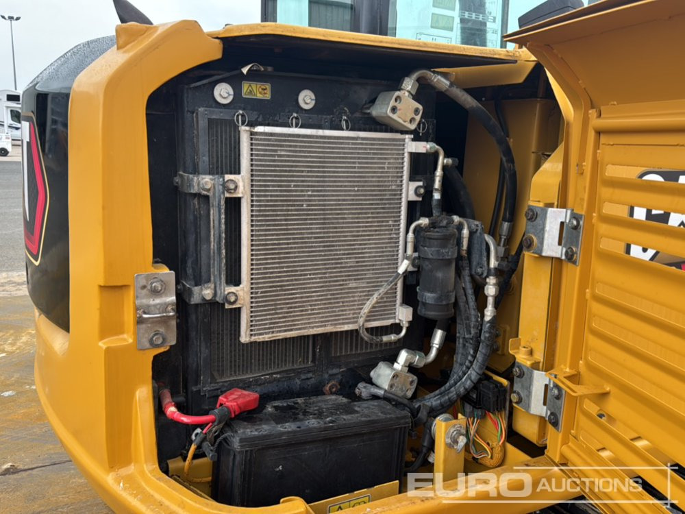 Mini bager 2019 CAT 305.5E2: slika Mini bager 2019 CAT 305.5E2