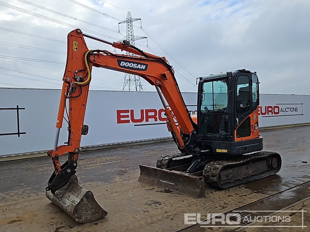 2019 Doosan DX62R-3 - Mini bager: slika 2019 Doosan DX62R-3 - Mini bager 2019 Doosan DX62R-3 - Mini bager: slika 2019 Doosan DX62R-3 - Mini bager