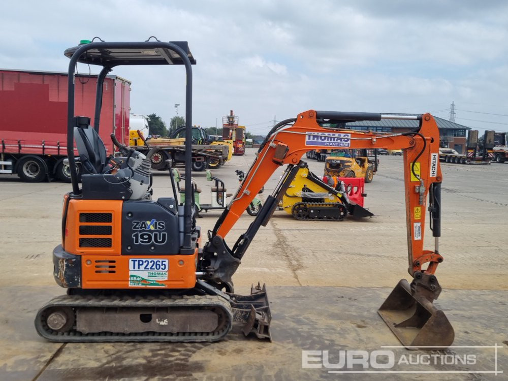 Mini bager 2019 Hitachi ZX19U-5A: slika Mini bager 2019 Hitachi ZX19U-5A