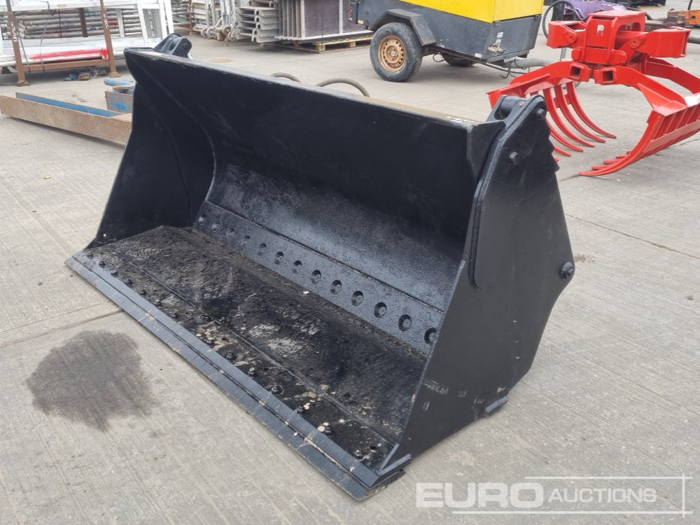 2019 JCB 76" 3 in 1 Bucket to suit Telehandler - Korpa: slika 2019 JCB 76" 3 in 1 Bucket to suit Telehandler - Korpa 2019 JCB 76" 3 in 1 Bucket to suit Telehandler - Korpa: slika 2019 JCB 76" 3 in 1 Bucket to suit Telehandler - Korpa
