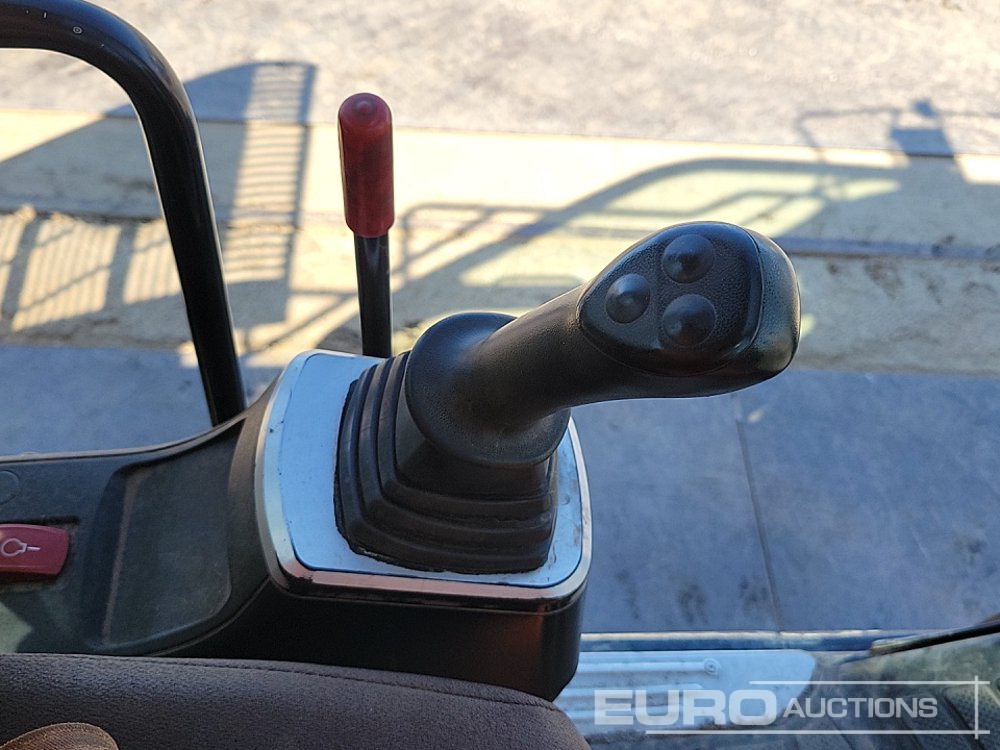 Bager gusjeničar 2019 JCB JS131LC: slika Bager gusjeničar 2019 JCB JS131LC