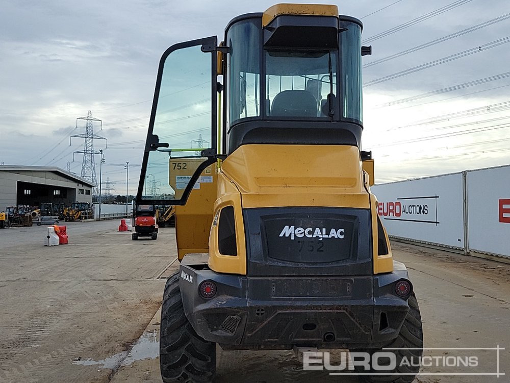 2019 Mecalac 9MDX - Mini istovarivač: slika 2019 Mecalac 9MDX - Mini istovarivač 2019 Mecalac 9MDX - Mini istovarivač: slika 2019 Mecalac 9MDX - Mini istovarivač
