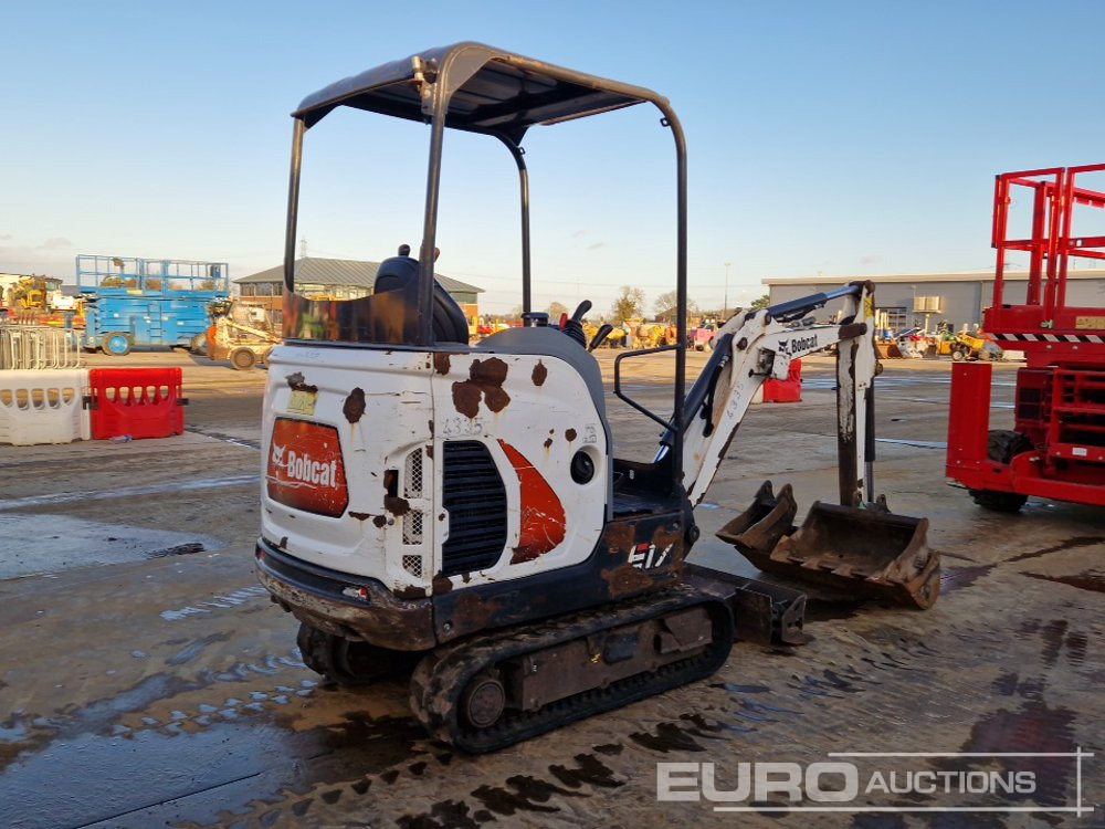 2020 Bobcat E17 - Mini bager: slika 2020 Bobcat E17 - Mini bager 2020 Bobcat E17 - Mini bager: slika 2020 Bobcat E17 - Mini bager