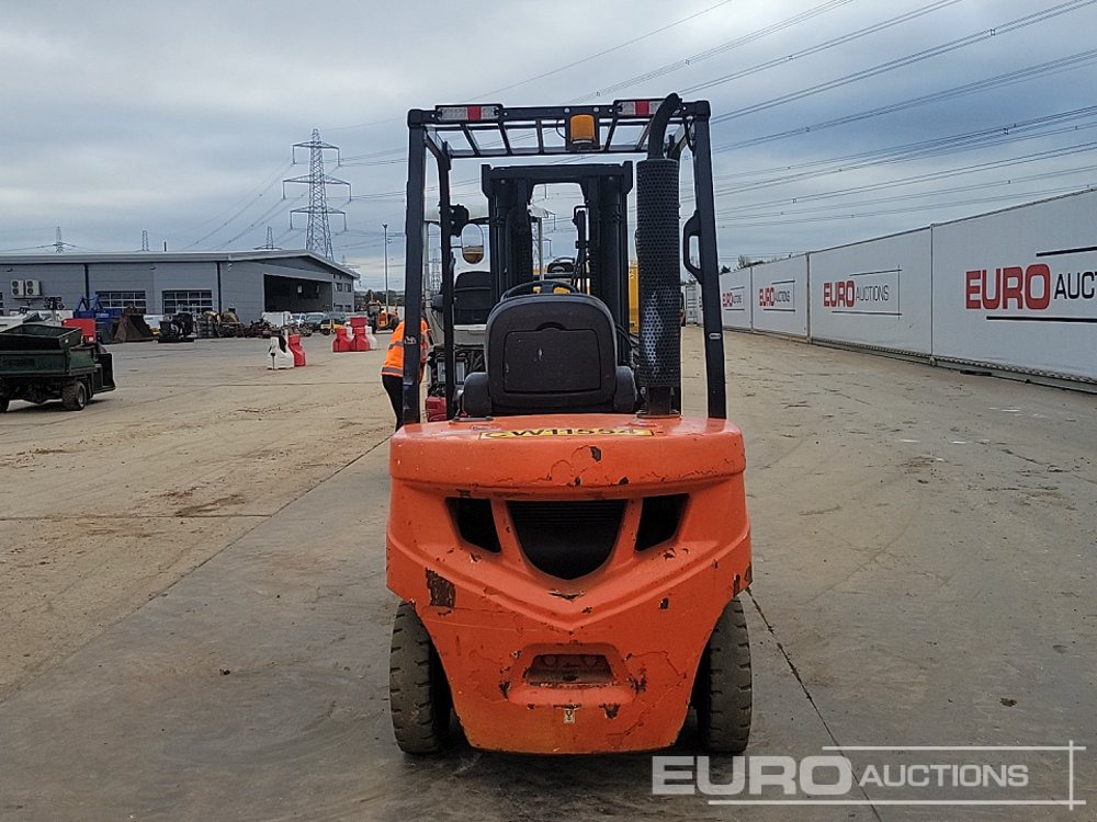 2020 Doosan D25GP - Viličar: slika 2020 Doosan D25GP - Viličar 2020 Doosan D25GP - Viličar: slika 2020 Doosan D25GP - Viličar