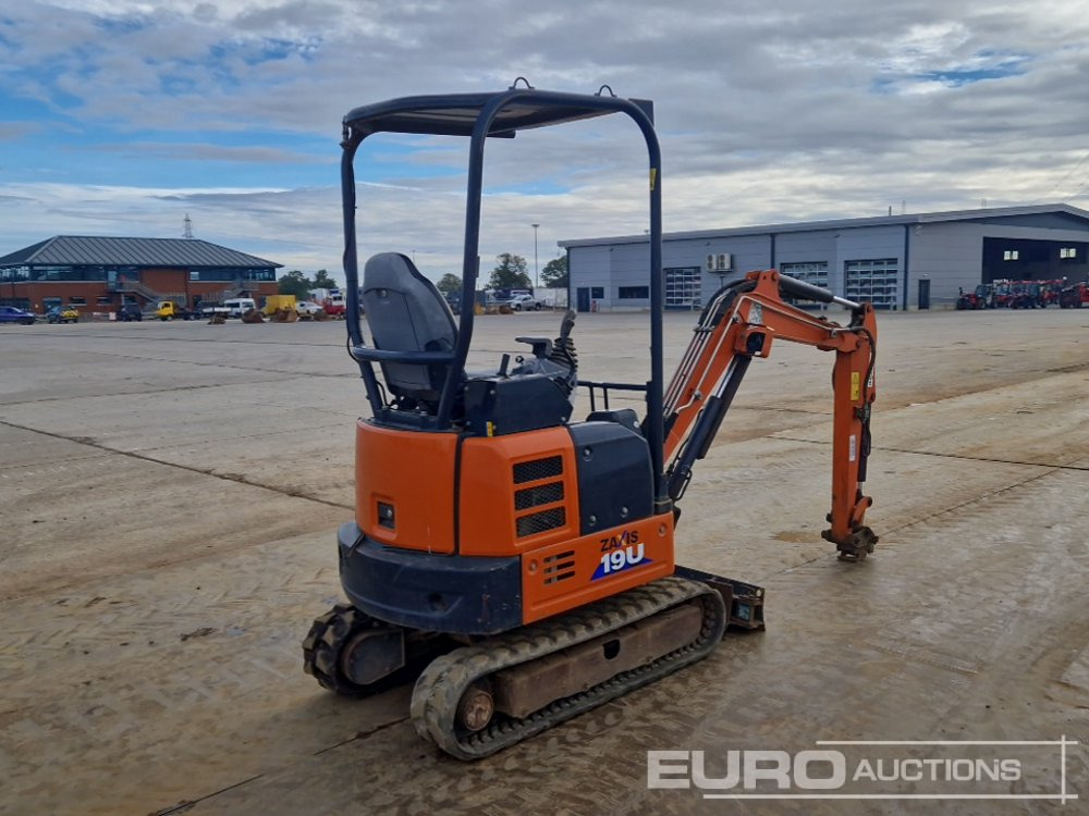 2020 Hitachi ZX19U-6 YR - Mini bager: slika 2020 Hitachi ZX19U-6 YR - Mini bager 2020 Hitachi ZX19U-6 YR - Mini bager: slika 2020 Hitachi ZX19U-6 YR - Mini bager