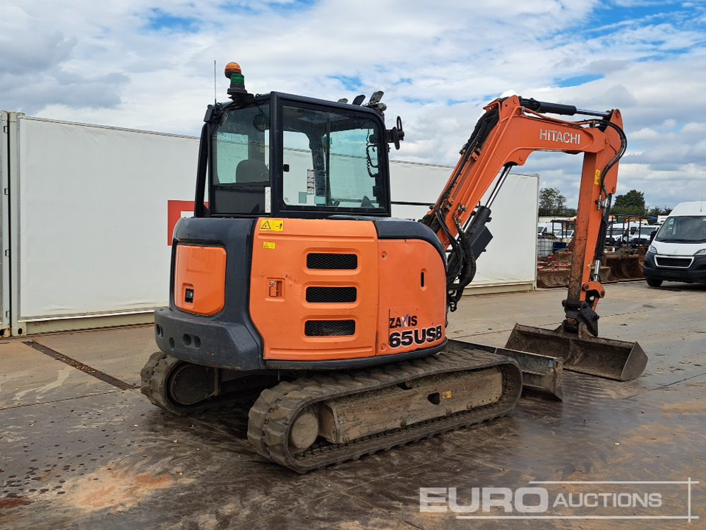 2020 Hitachi ZX65USB-5 - Mini bager: slika 2020 Hitachi ZX65USB-5 - Mini bager 2020 Hitachi ZX65USB-5 - Mini bager: slika 2020 Hitachi ZX65USB-5 - Mini bager