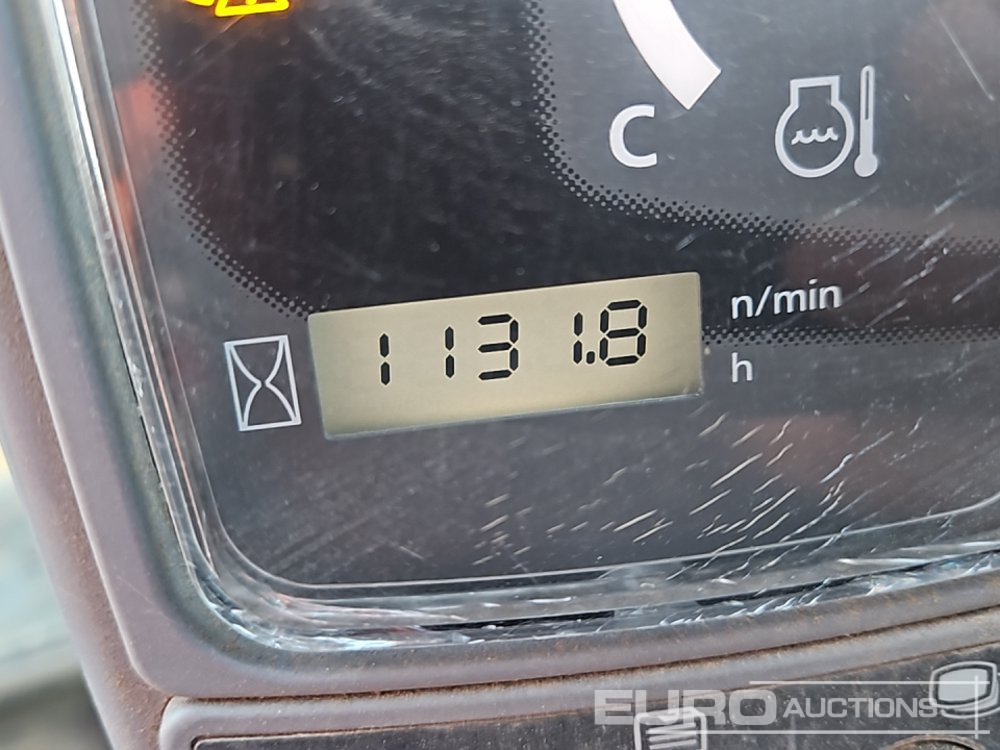 Mini bager 2020 Kubota KX016-4: slika Mini bager 2020 Kubota KX016-4 Mini bager 2020 Kubota KX016-4: slika Mini bager 2020 Kubota KX016-4