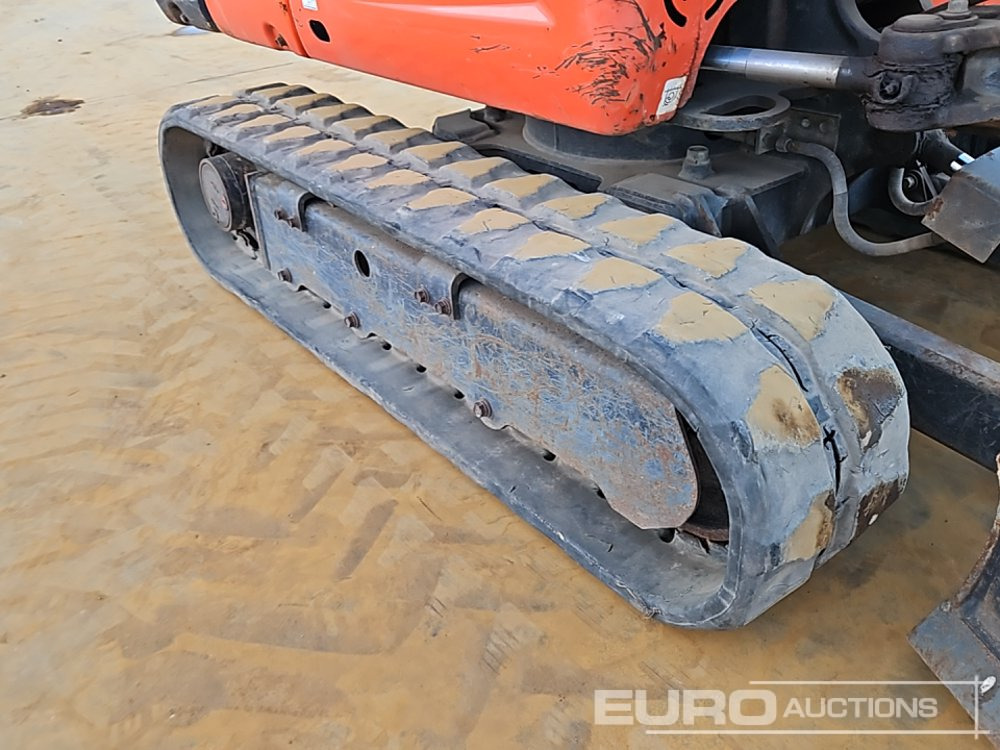Mini bager 2020 Kubota KX016-4: slika Mini bager 2020 Kubota KX016-4 Mini bager 2020 Kubota KX016-4: slika Mini bager 2020 Kubota KX016-4