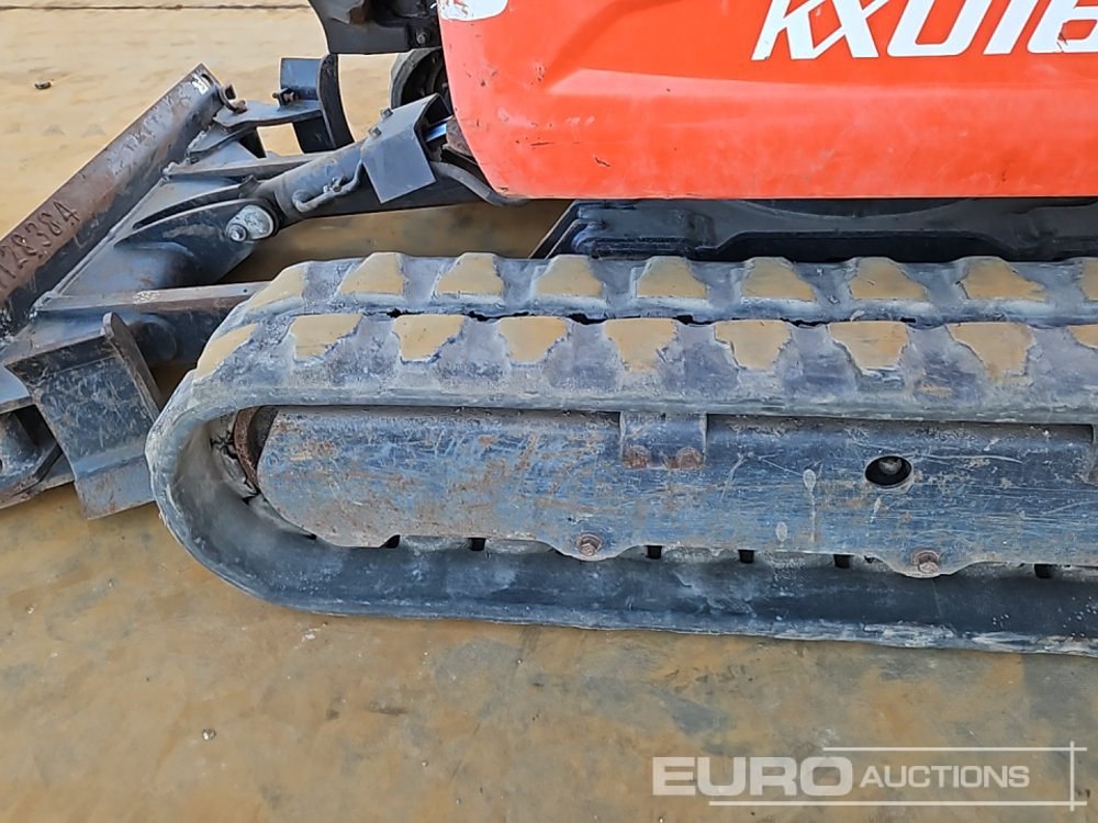 Mini bager 2020 Kubota KX016-4: slika Mini bager 2020 Kubota KX016-4 Mini bager 2020 Kubota KX016-4: slika Mini bager 2020 Kubota KX016-4
