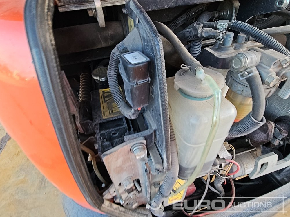 Mini bager 2020 Kubota KX016-4: slika Mini bager 2020 Kubota KX016-4 Mini bager 2020 Kubota KX016-4: slika Mini bager 2020 Kubota KX016-4