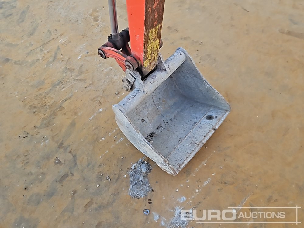 Mini bager 2020 Kubota KX016-4: slika Mini bager 2020 Kubota KX016-4 Mini bager 2020 Kubota KX016-4: slika Mini bager 2020 Kubota KX016-4