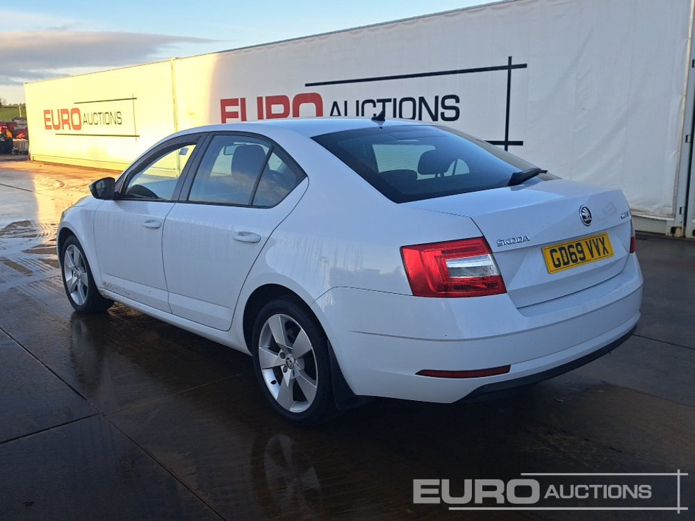 2020 Skoda Octavia - Automobil: slika 2020 Skoda Octavia - Automobil 2020 Skoda Octavia - Automobil: slika 2020 Skoda Octavia - Automobil