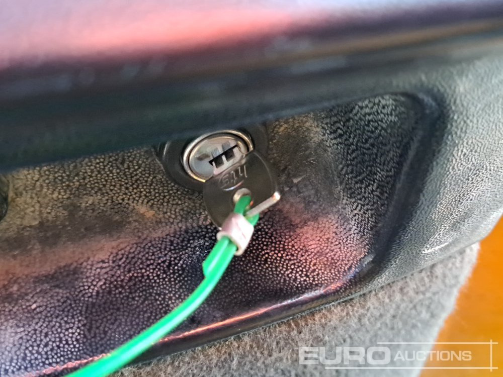 Mini istovarivač 2020 Thwaites 9 Ton: slika Mini istovarivač 2020 Thwaites 9 Ton