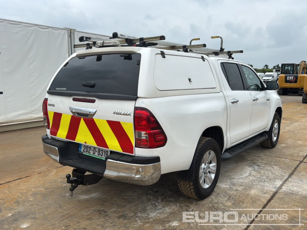 2020 Toyota Hilux - Pick-up: slika 2020 Toyota Hilux - Pick-up 2020 Toyota Hilux - Pick-up: slika 2020 Toyota Hilux - Pick-up