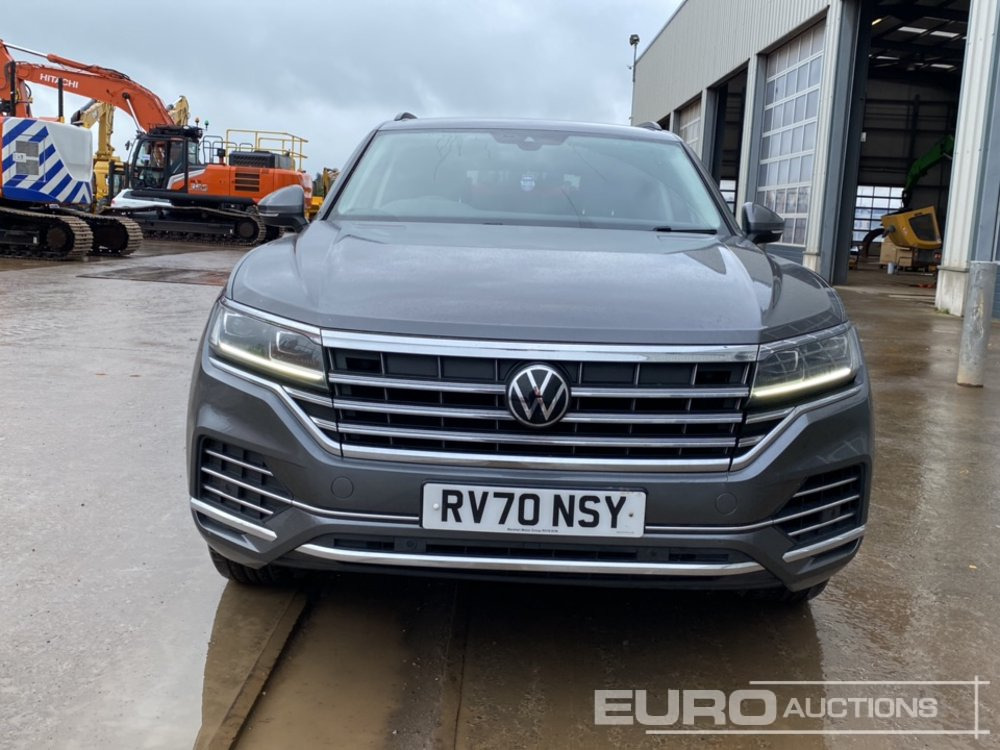 SUV 2020 Volkswagen Touareg: slika SUV 2020 Volkswagen Touareg SUV 2020 Volkswagen Touareg: slika SUV 2020 Volkswagen Touareg