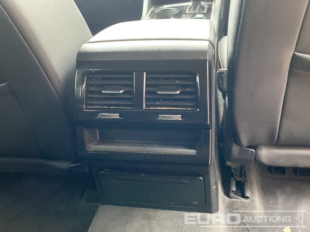 SUV 2020 Volkswagen Touareg: slika SUV 2020 Volkswagen Touareg SUV 2020 Volkswagen Touareg: slika SUV 2020 Volkswagen Touareg