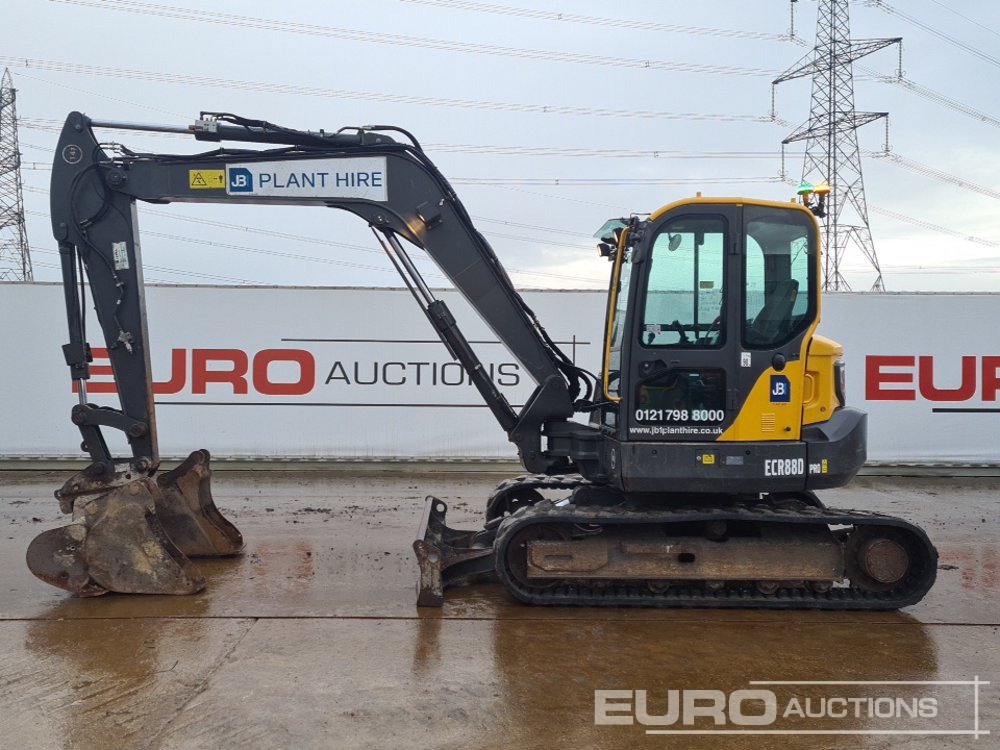 2020 Volvo ECR88D - Mini bager: slika 2020 Volvo ECR88D - Mini bager 2020 Volvo ECR88D - Mini bager: slika 2020 Volvo ECR88D - Mini bager