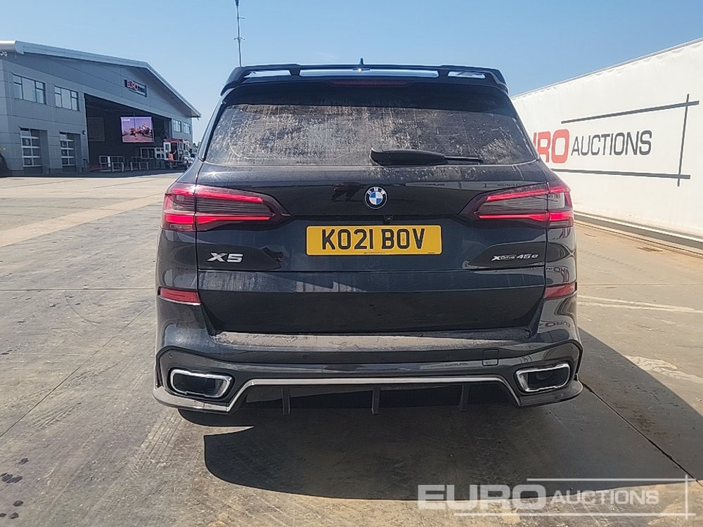 2021 BMW X5 45E M-Sport - SUV: slika 2021 BMW X5 45E M-Sport - SUV 2021 BMW X5 45E M-Sport - SUV: slika 2021 BMW X5 45E M-Sport - SUV