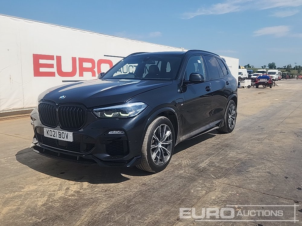 2021 BMW X5 45E M-Sport - SUV: slika 2021 BMW X5 45E M-Sport - SUV 2021 BMW X5 45E M-Sport - SUV: slika 2021 BMW X5 45E M-Sport - SUV