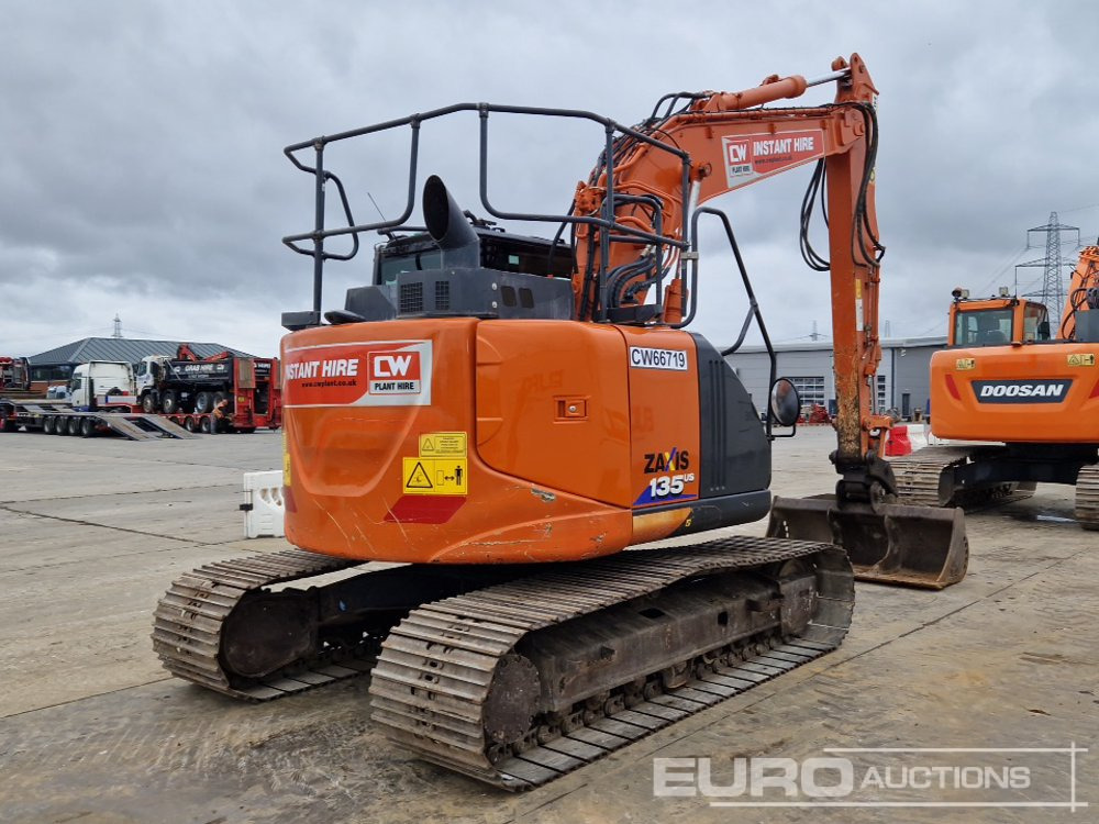 2021 Hitachi ZX135US-6 - Bager gusjeničar: slika 2021 Hitachi ZX135US-6 - Bager gusjeničar 2021 Hitachi ZX135US-6 - Bager gusjeničar: slika 2021 Hitachi ZX135US-6 - Bager gusjeničar