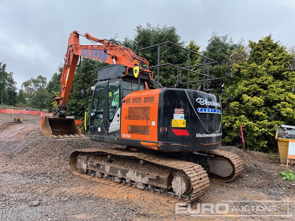 2021 Hitachi ZX225USRLC-6 - Bager gusjeničar: slika 2021 Hitachi ZX225USRLC-6 - Bager gusjeničar 2021 Hitachi ZX225USRLC-6 - Bager gusjeničar: slika 2021 Hitachi ZX225USRLC-6 - Bager gusjeničar