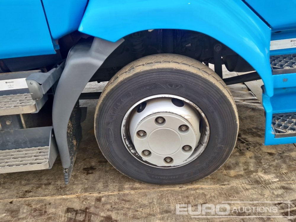 Kamion za vuču 2021 Renault D210: slika Kamion za vuču 2021 Renault D210