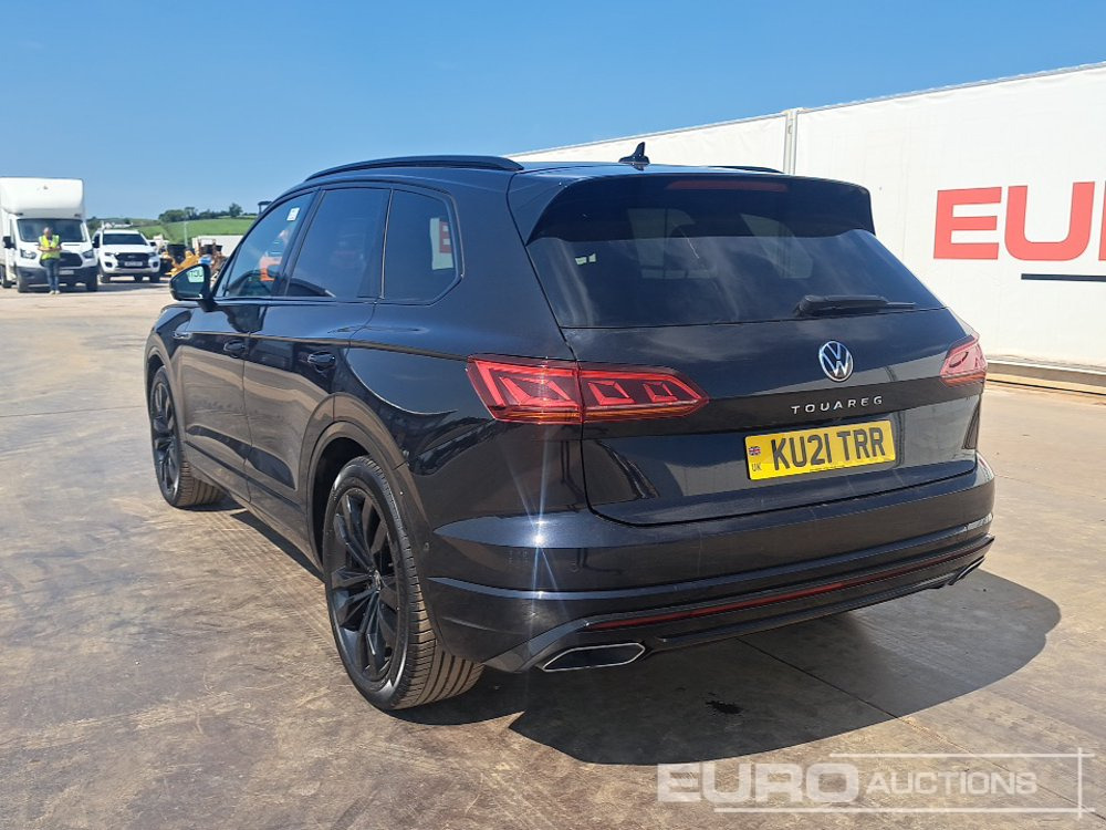 2021 Volkswagen Touareg - SUV: slika 2021 Volkswagen Touareg - SUV 2021 Volkswagen Touareg - SUV: slika 2021 Volkswagen Touareg - SUV