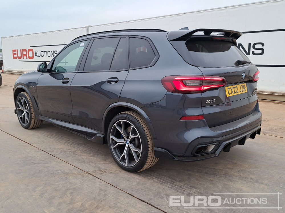 2022 BMW X5 45E M-Sport - SUV: slika 2022 BMW X5 45E M-Sport - SUV 2022 BMW X5 45E M-Sport - SUV: slika 2022 BMW X5 45E M-Sport - SUV