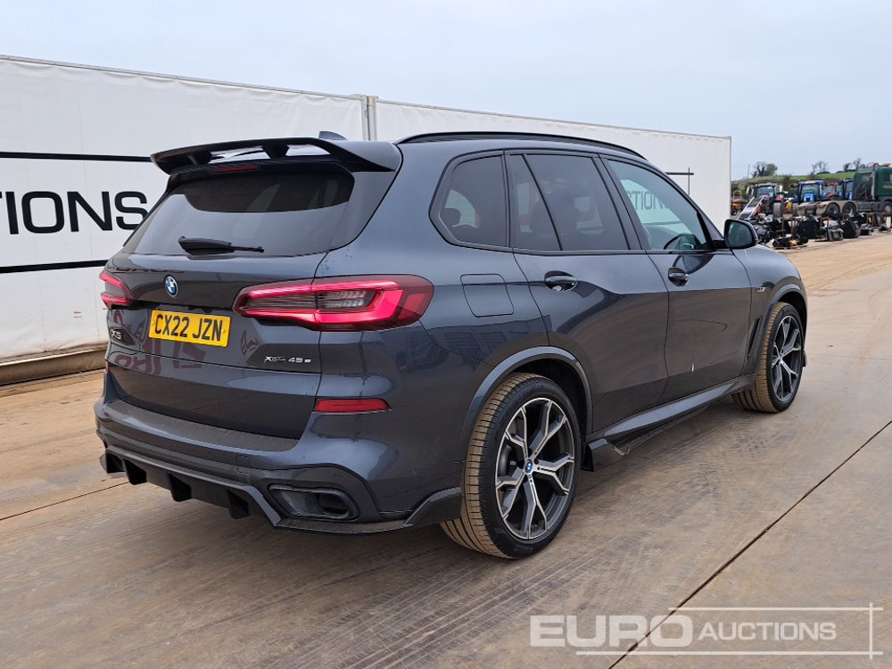 2022 BMW X5 45E M-Sport - SUV: slika 2022 BMW X5 45E M-Sport - SUV 2022 BMW X5 45E M-Sport - SUV: slika 2022 BMW X5 45E M-Sport - SUV
