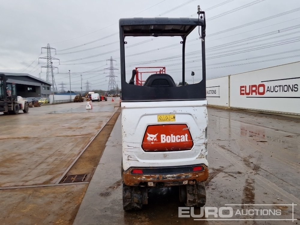 2022 Bobcat E17 - Mini bager: slika 2022 Bobcat E17 - Mini bager 2022 Bobcat E17 - Mini bager: slika 2022 Bobcat E17 - Mini bager