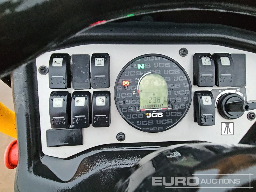 Valjak 2022 JCB CT260-120: slika Valjak 2022 JCB CT260-120