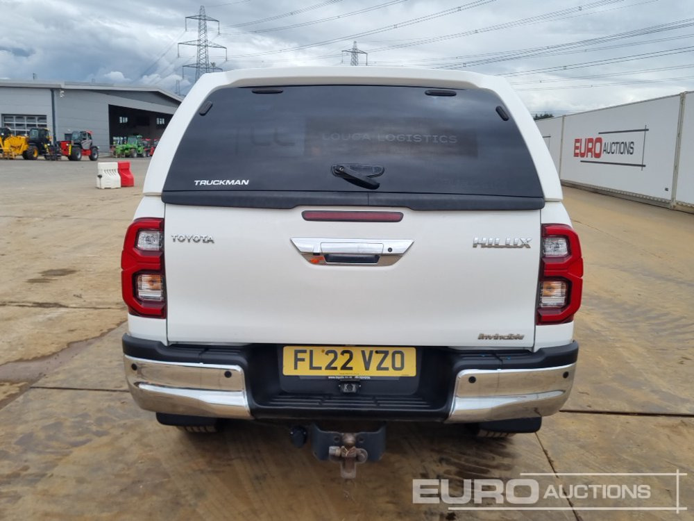 2022 Toyota Hilux Invincible - Pick-up: slika 2022 Toyota Hilux Invincible - Pick-up 2022 Toyota Hilux Invincible - Pick-up: slika 2022 Toyota Hilux Invincible - Pick-up
