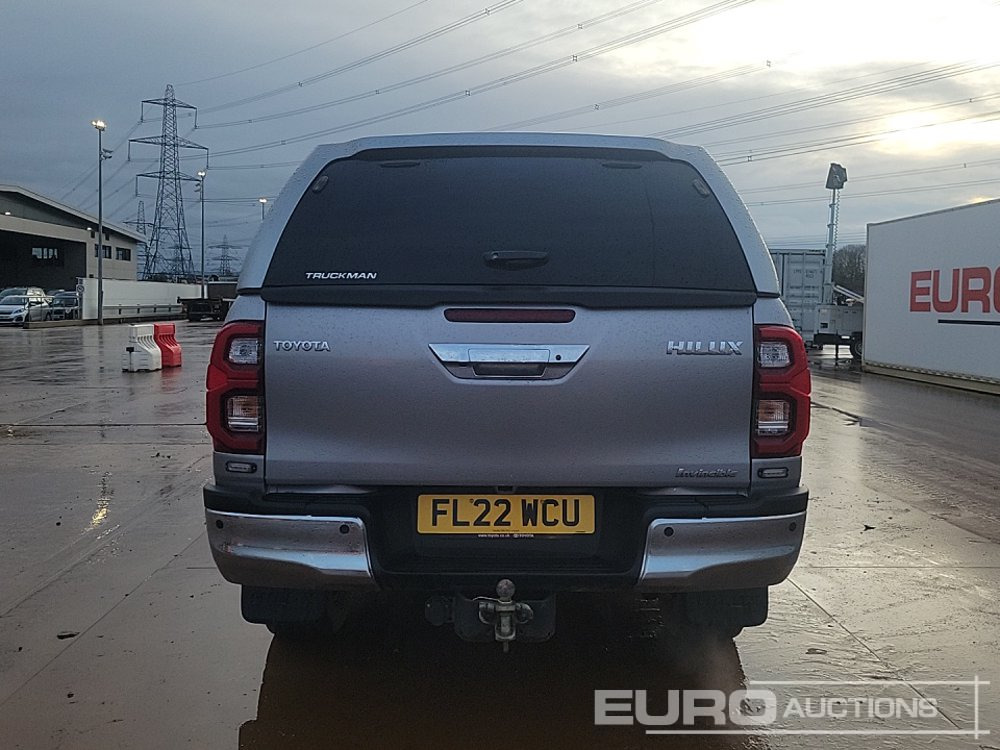 2022 Toyota Hilux Invincible - Pick-up: slika 2022 Toyota Hilux Invincible - Pick-up 2022 Toyota Hilux Invincible - Pick-up: slika 2022 Toyota Hilux Invincible - Pick-up