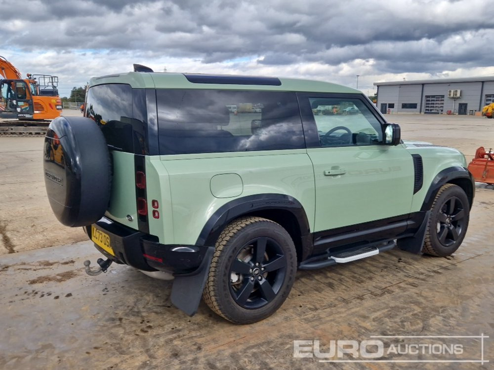 2023 Land Rover Defender 90 - SUV: slika 2023 Land Rover Defender 90 - SUV 2023 Land Rover Defender 90 - SUV: slika 2023 Land Rover Defender 90 - SUV
