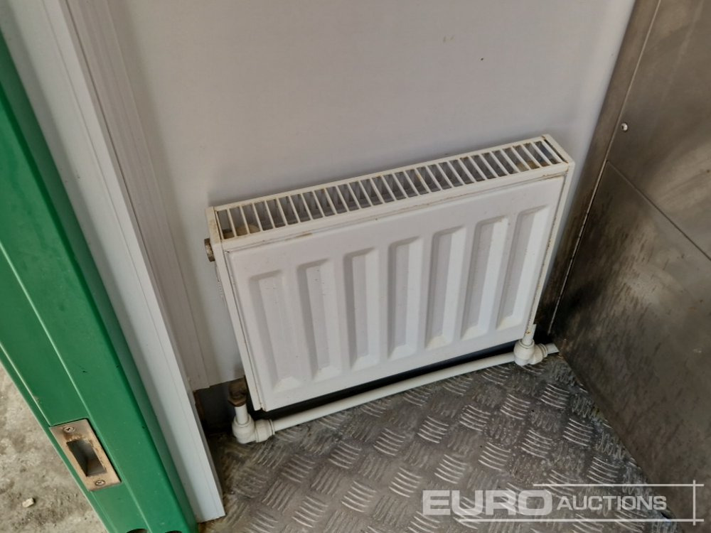 Brodski kontejner 22' x 9' Welfare Unit, Stephill SSD6000VV2 6kVA Generator (Cannot Be Reconsigned): slika Brodski kontejner 22' x 9' Welfare Unit, Stephill SSD6000VV2 6kVA Generator (Cannot Be Reconsigned)