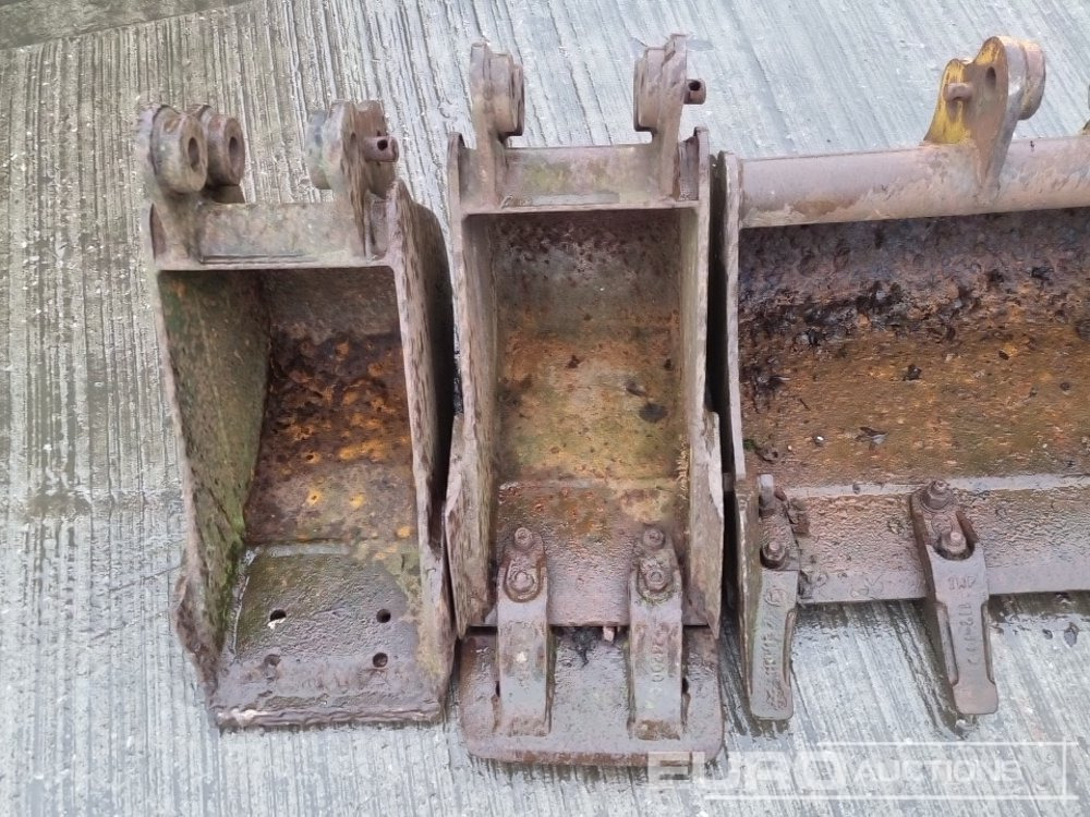 Korpa 24", 10", 10" Digging Bucket 25mm Pin to suit Mini Excavator: slika Korpa 24", 10", 10" Digging Bucket 25mm Pin to suit Mini Excavator