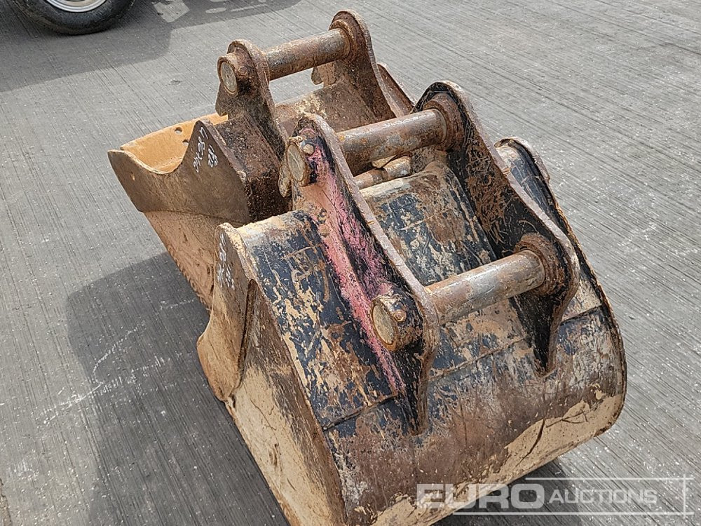 Korpa 24", 18" Digging Bucket 60mm Pin to suit 10 Ton Excavator: slika Korpa 24", 18" Digging Bucket 60mm Pin to suit 10 Ton Excavator