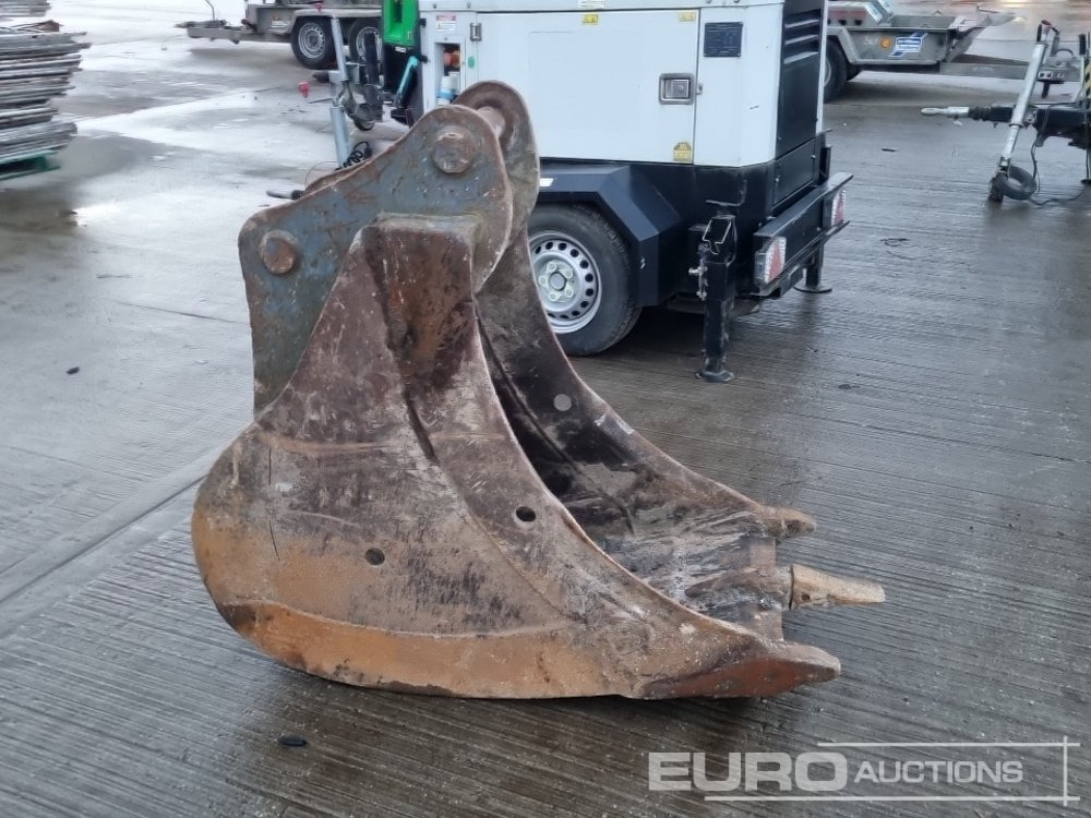 Korpa 24" Digging Bucket 65mm Pin to suit 13 Ton Excavator: slika Korpa 24" Digging Bucket 65mm Pin to suit 13 Ton Excavator