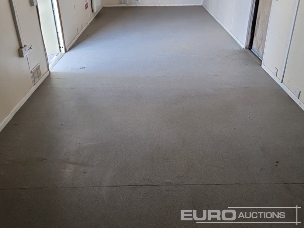 Brodski kontejner 32' x 10' Office: slika Brodski kontejner 32' x 10' Office