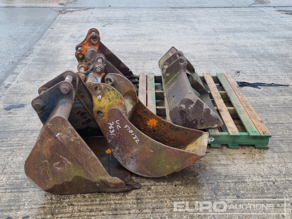 Korpa 42" Ditching, 24", 24", 20", 12" Digging Bucket 35-40mm Pin to suit Mini Excavator: slika Korpa 42" Ditching, 24", 24", 20", 12" Digging Bucket 35-40mm Pin to suit Mini Excavator