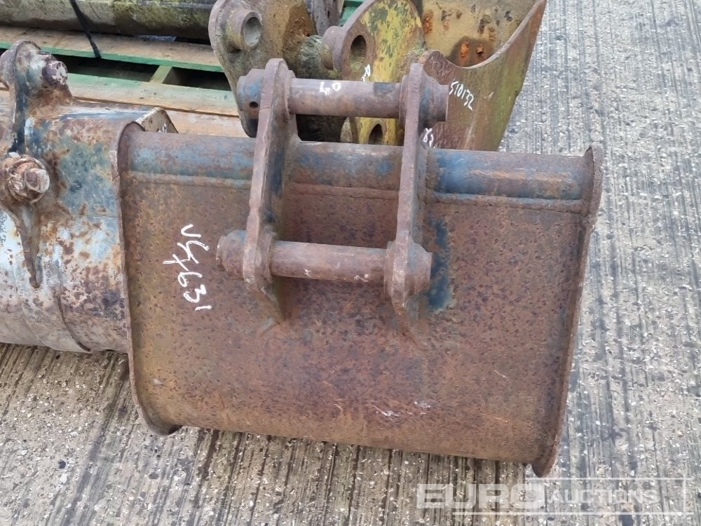 Korpa 42" Ditching, 24", 24", 20", 12" Digging Bucket 35-40mm Pin to suit Mini Excavator: slika Korpa 42" Ditching, 24", 24", 20", 12" Digging Bucket 35-40mm Pin to suit Mini Excavator